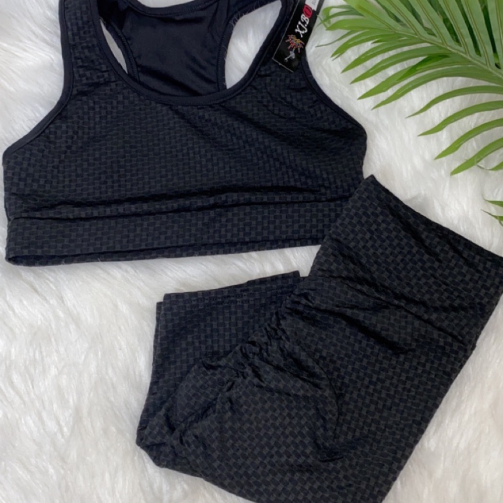 Active wear shorts set